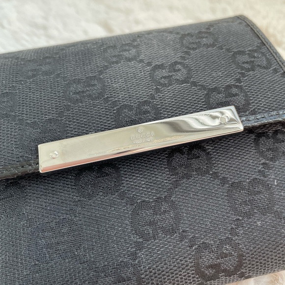 Gucci Wallet - Picture 10 of 11